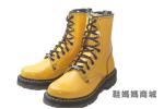 [女]AE黃褐色9孔馬丁鞋*中筒*防滑防潑水*漆皮材質*ae162